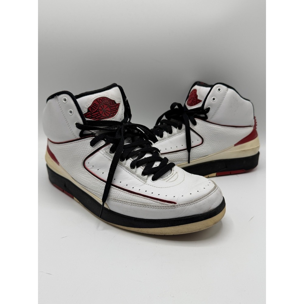 Air Jordan 2 Retro White/Black/Red Mens 308308-161 Size 12 Pre-Owned No Box